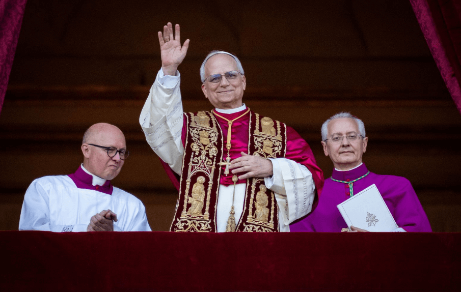 Papst Leo XIV: 10 Fakten, die niemand kannte Papst Leo XIV.: 10 Fakten, die niemand kannte